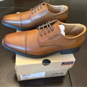 Clarks Men’s Tilden Cap Shoes – Size 7W - New